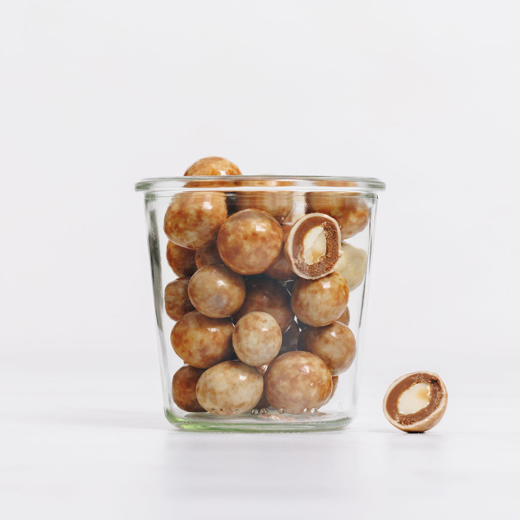 Moon Macadamias