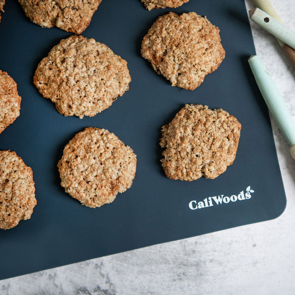 Caliwoods - Reusable Baking Mat 2 Pack - Dark Mood